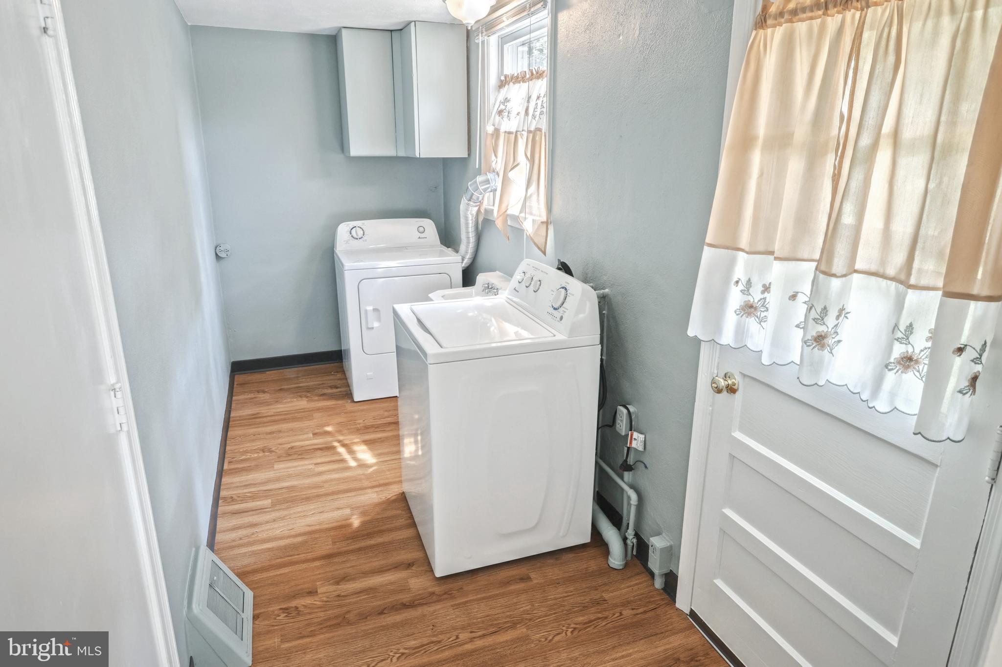 505 Waters Road York, PA 17403 - Photo 29 of 43