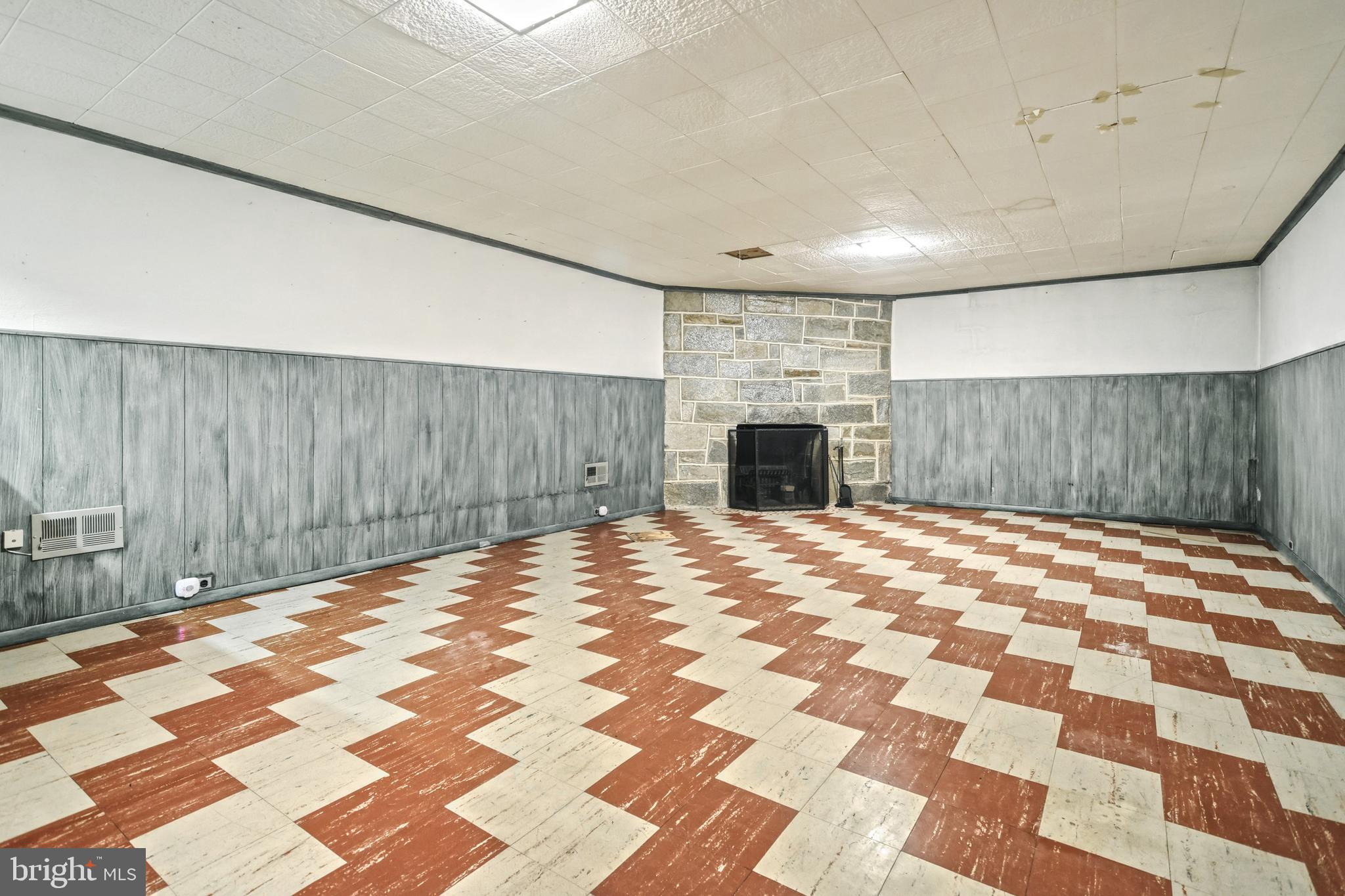 505 Waters Road York, PA 17403 - Photo 30 of 43