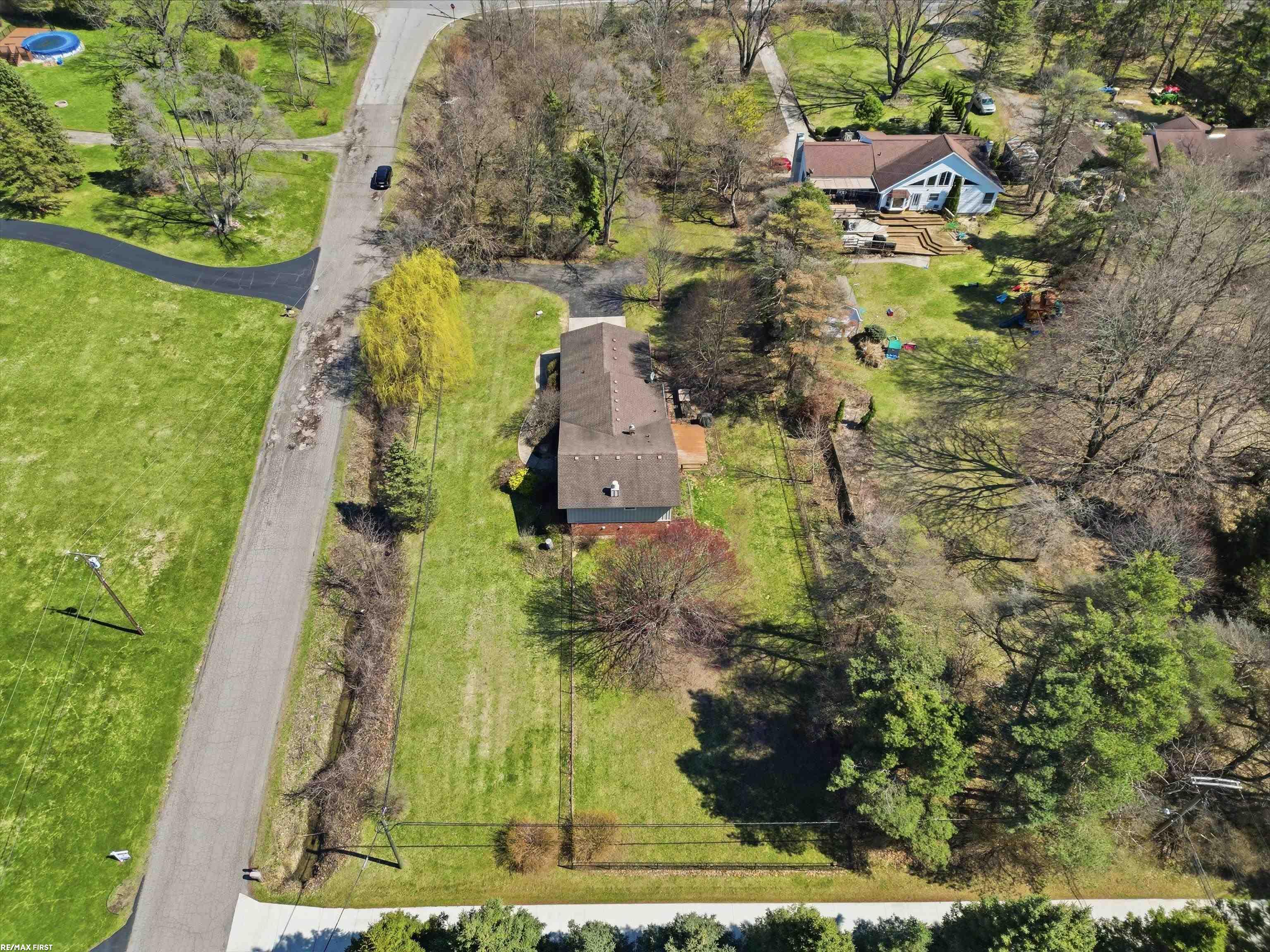 85 Whims Lane Rochester, MI 48306 - Photo 57 of 60