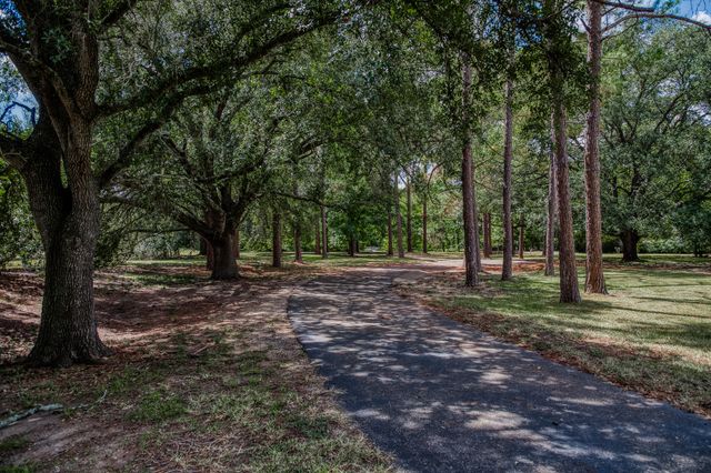 $4,100,000 | 10507 Old Chappell Hill Road, Chappell Hill, TX 77426