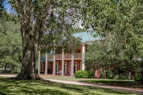 $4,100,000 | 10507 Old Chappell Hill Road, Chappell Hill, TX 77426