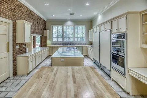 $4,100,000 | 10507 Old Chappell Hill Road, Chappell Hill, TX 77426