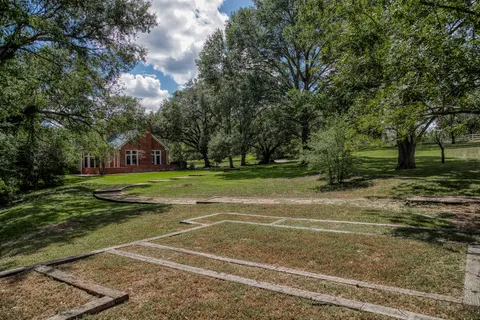$4,100,000 | 10507 Old Chappell Hill Road, Chappell Hill, TX 77426