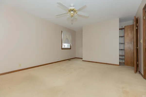 $315,000 | 7755 Meadow Lane, Newburgh, IN 47630