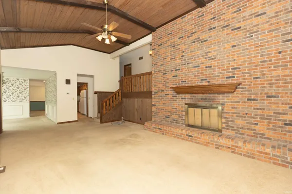 $315,000 | 7755 Meadow Lane, Newburgh, IN 47630