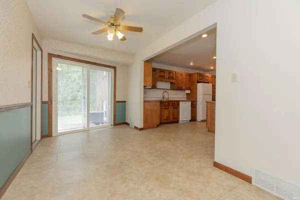 $315,000 | 7755 Meadow Lane, Newburgh, IN 47630