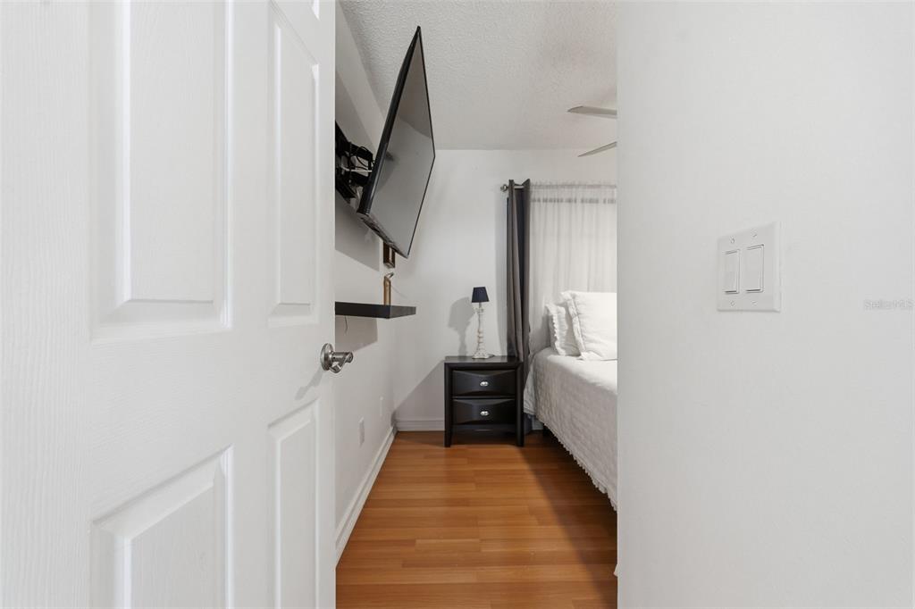1008 Connecticut Road Tarpon Springs, FL 34689 - Photo 25 of 50 Gallery Image 25