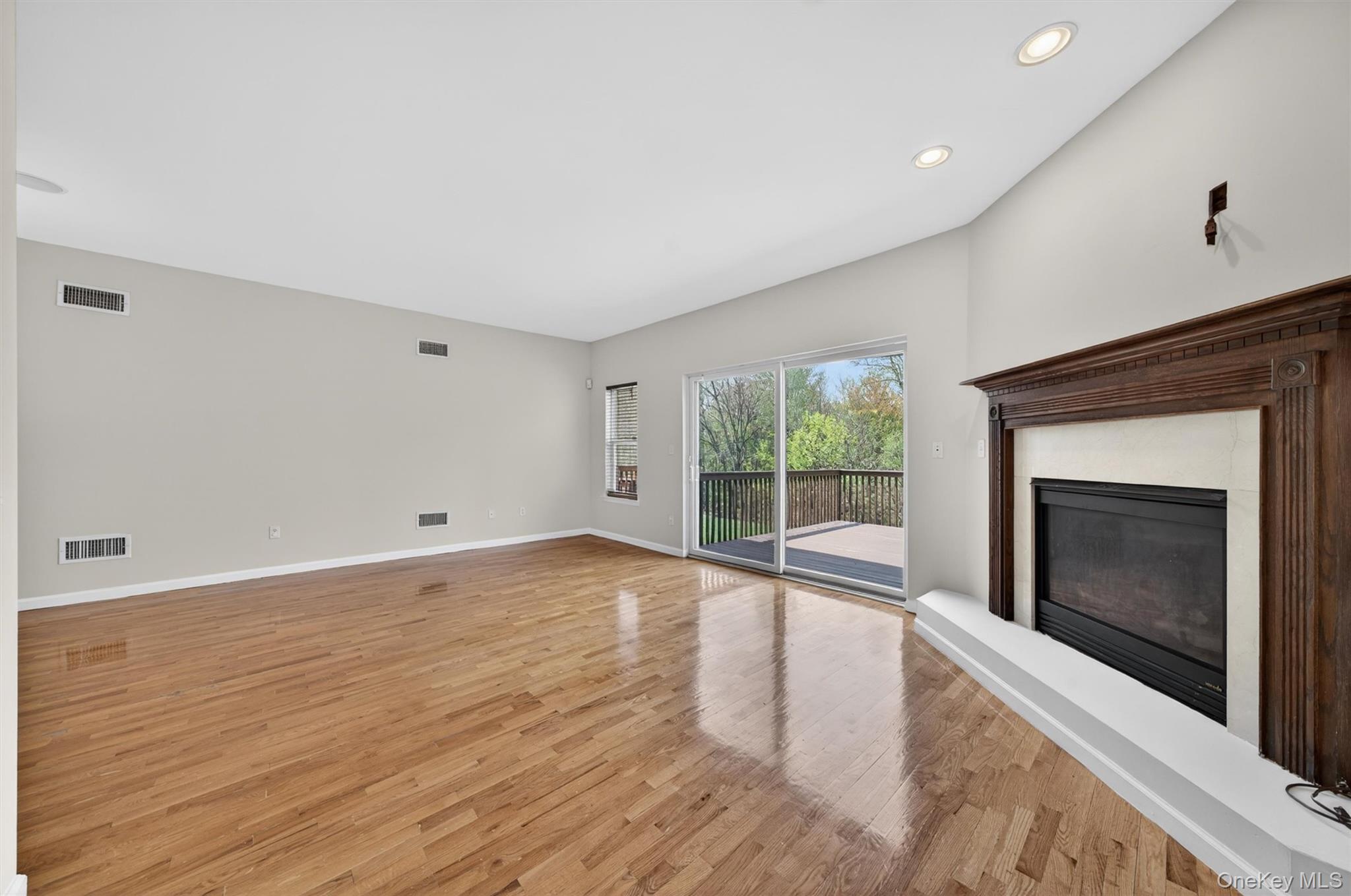 49 Oak Hill Road Middletown, NY 10941 - Photo 13 of 50