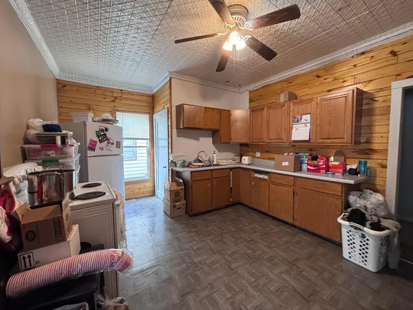 $219,900 | 322 5th Avenue East, Alexandria, MN 56308
