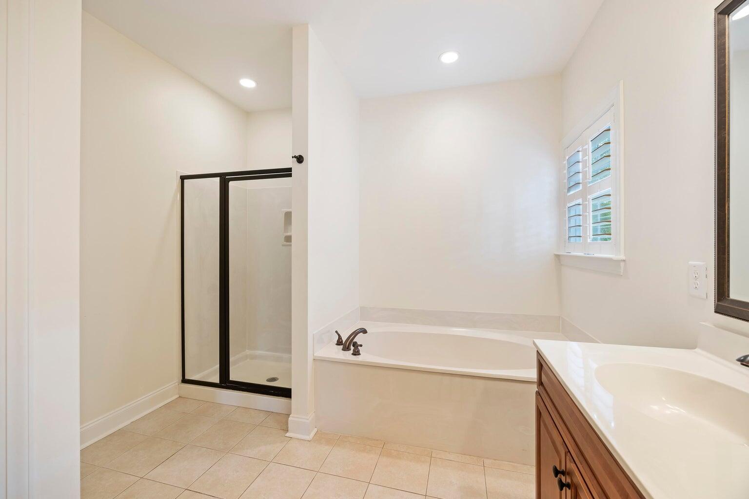 1019 Jervey Point Road Charleston, SC 29492 - Photo 24 of 38 20250709163429442011000000-o
