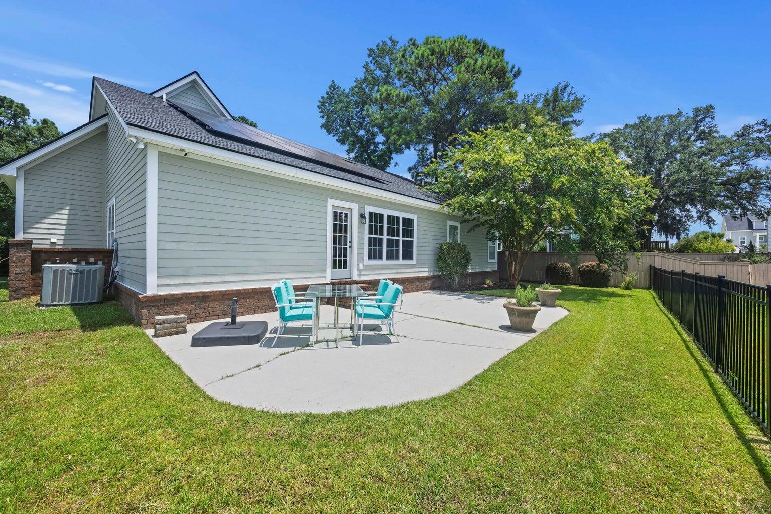 1019 Jervey Point Road Charleston, SC 29492 - Photo 33 of 38 20250710165535636711000000-o