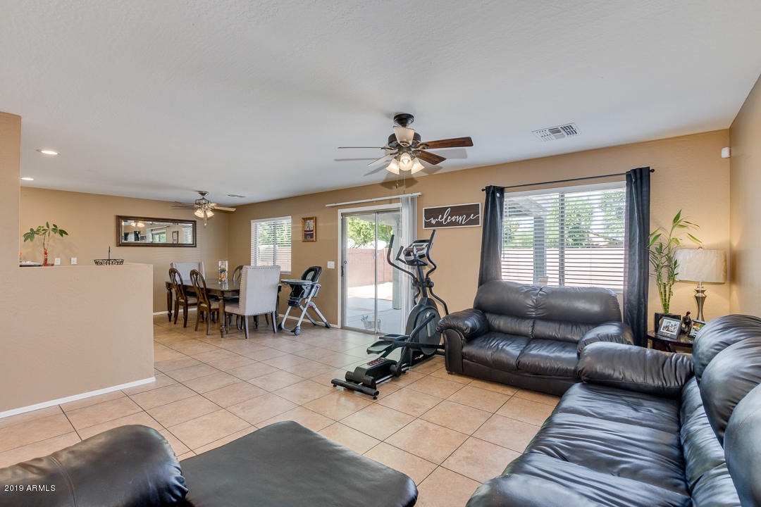 8622 West Payson Road Tolleson, AZ 85353 - Photo 6 of 33 06-Payson
