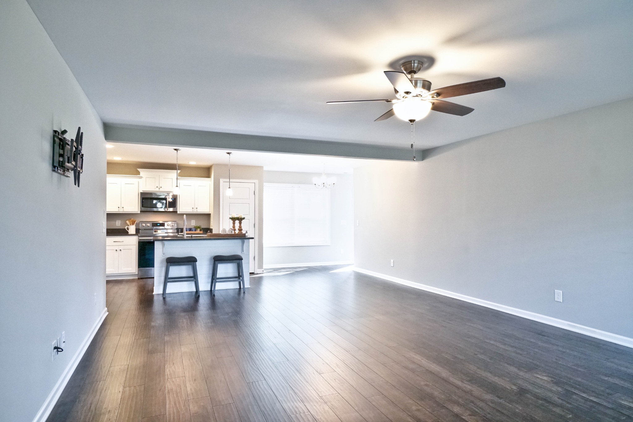 423 Skipping Stone Road Christiana, TN 37037 - Photo 4 of 21 Gallery Image 4