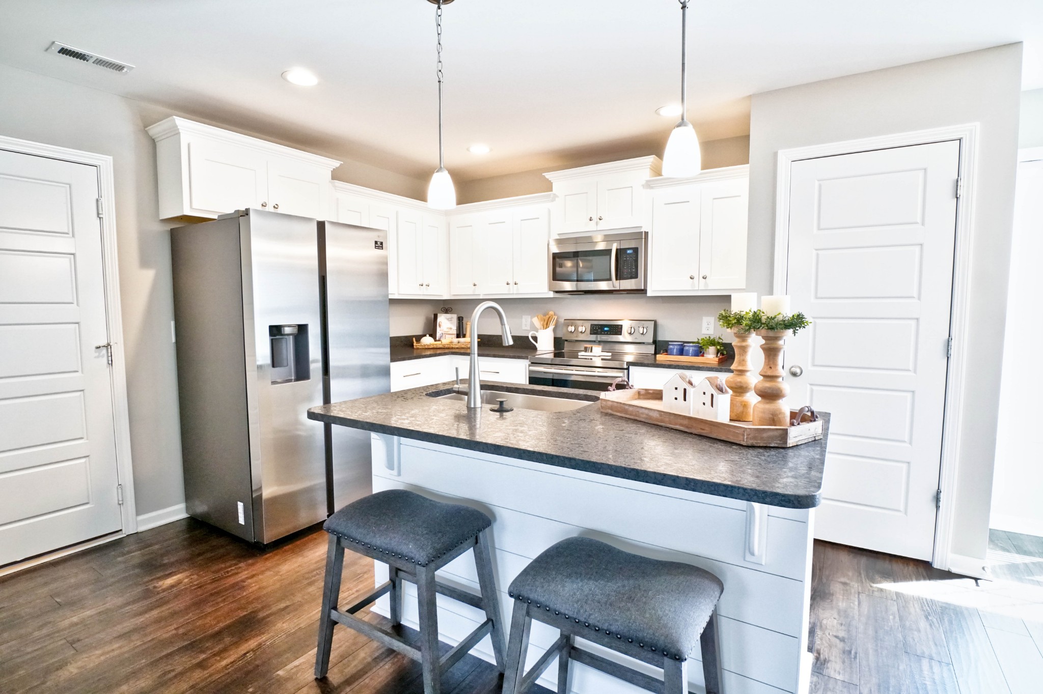 423 Skipping Stone Road Christiana, TN 37037 - Photo 6 of 21 Gallery Image 6