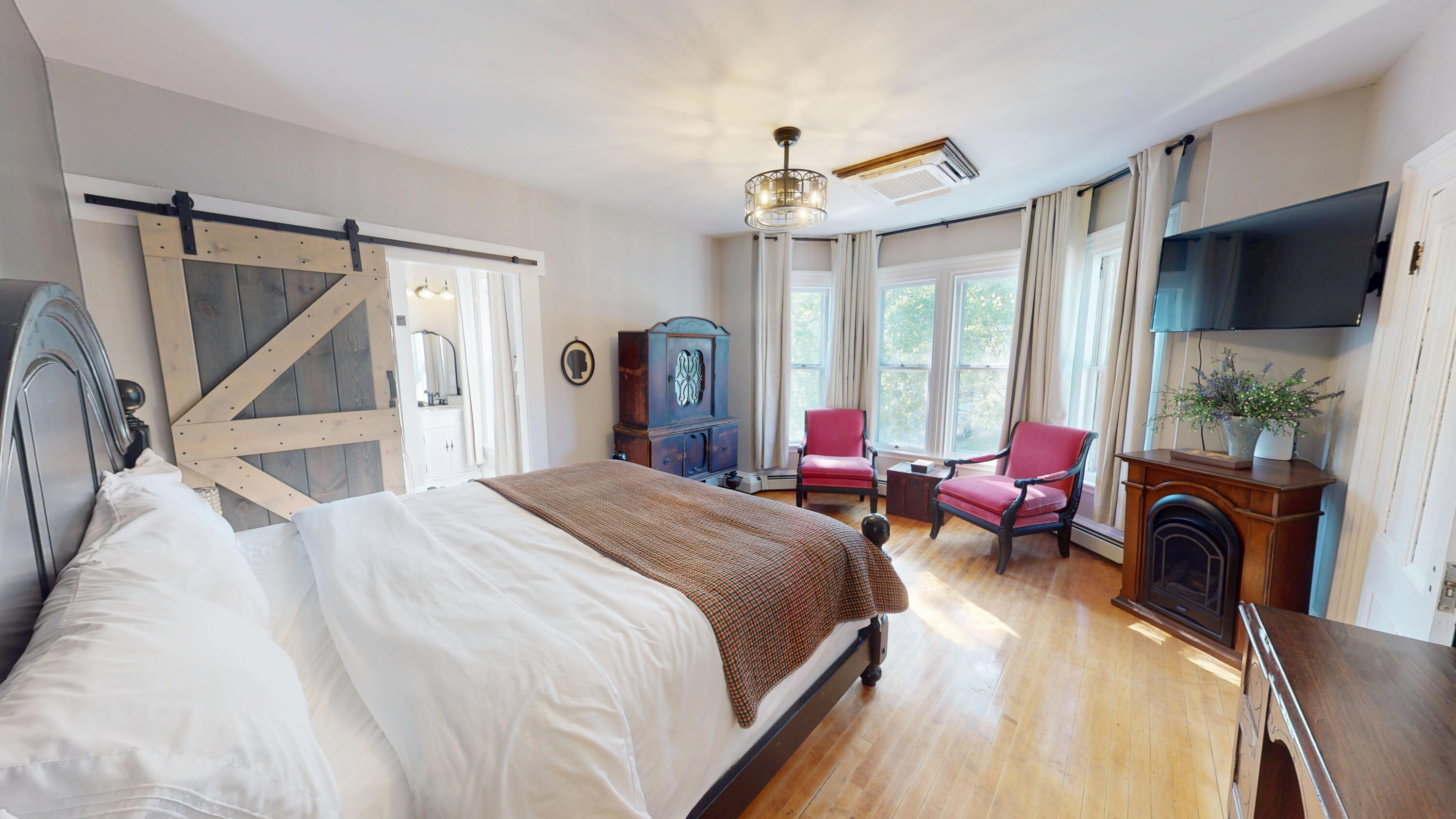 84 Cedar Street Bangor, ME 04401 - Photo 18 of 40 18