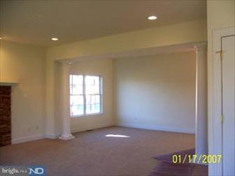40 Applehouse Road Philadelphia, PA 19114 - Photo 3 of 5 Gallery Image 3