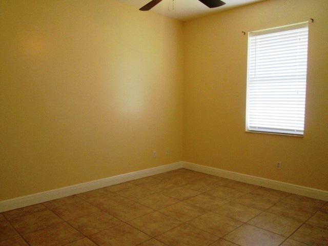 3003 Southeast Wake Road Port St. Lucie, FL 34984 - Photo 14 of 24 bed2
