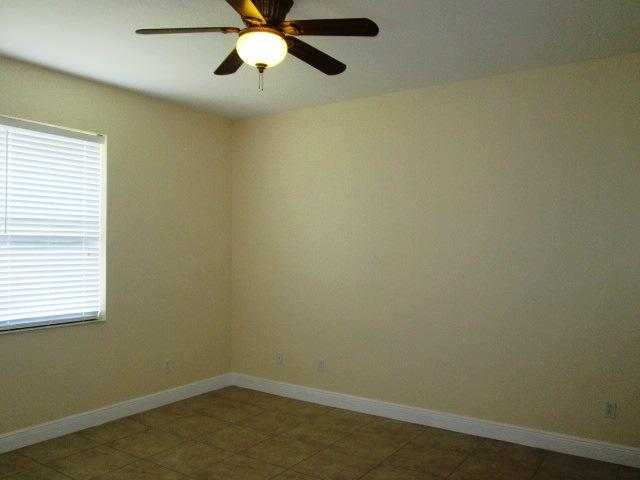 3003 Southeast Wake Road Port St. Lucie, FL 34984 - Photo 15 of 24 bed3