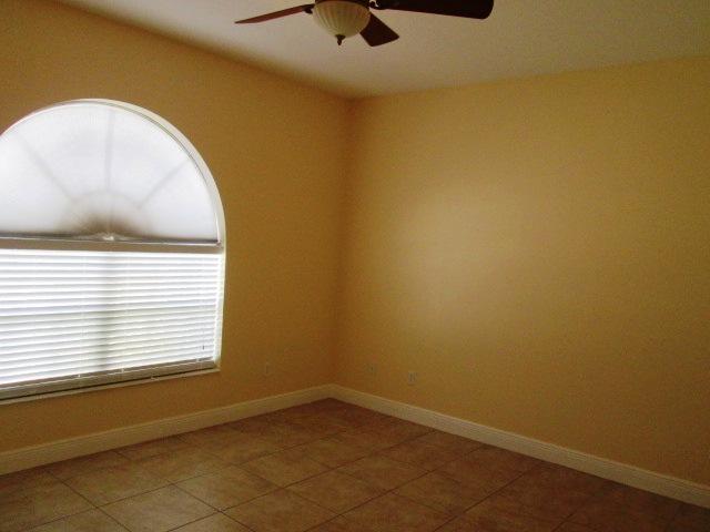 3003 Southeast Wake Road Port St. Lucie, FL 34984 - Photo 16 of 24 bed4