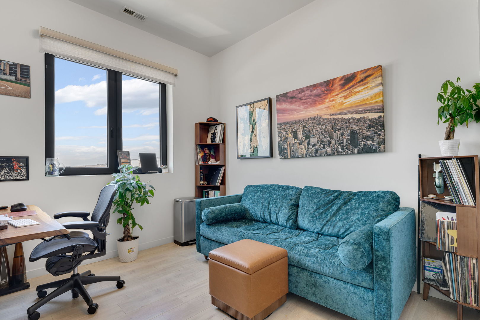 2135 West Cermak Road, Unit 4NPH Chicago, IL 60608 - Photo 20 of 28
