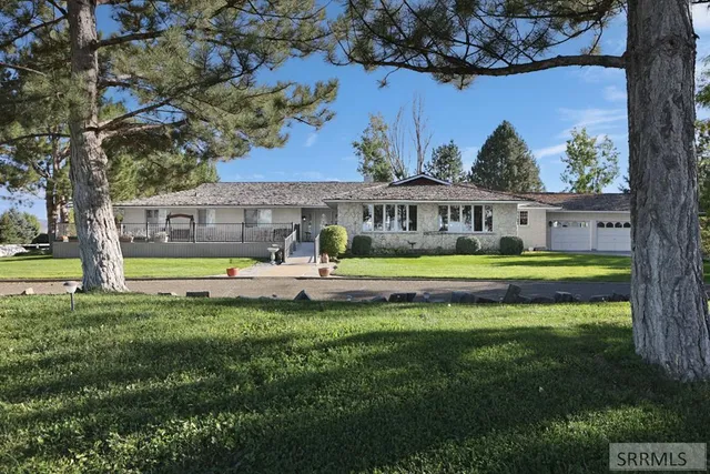 $895,000 | 681 East 700 North, Firth, ID 83236