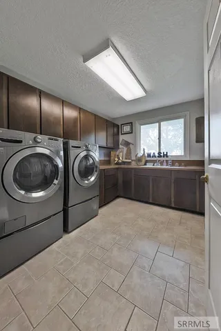 $895,000 | 681 East 700 North, Firth, ID 83236