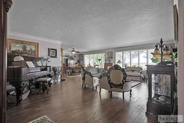 $895,000 | 681 East 700 North, Firth, ID 83236