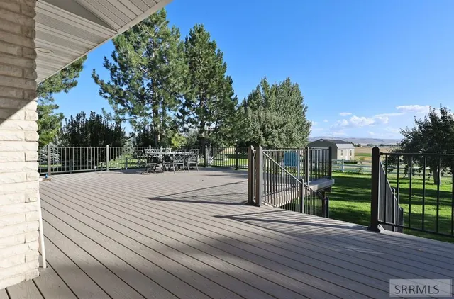 $895,000 | 681 East 700 North, Firth, ID 83236