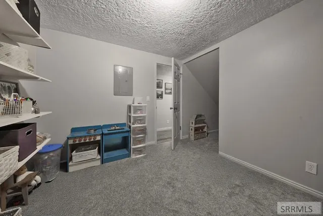 $895,000 | 681 East 700 North, Firth, ID 83236