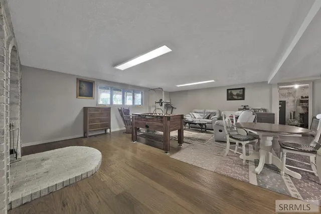 $895,000 | 681 East 700 North, Firth, ID 83236