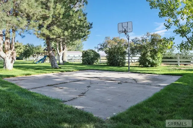 $895,000 | 681 East 700 North, Firth, ID 83236