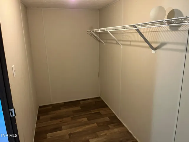 $180,000 | 140 Edgewater Road, Elizabethton, TN 37643