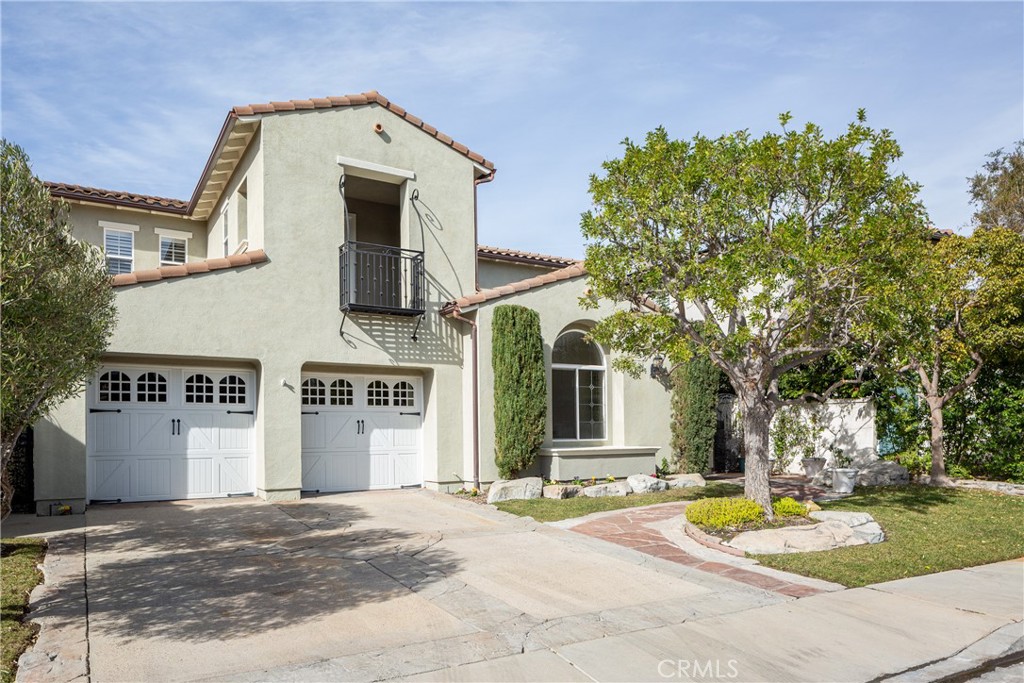308 Via Los Tilos San Clemente, CA 92673 - Photo 1 of 43 a front view of a house with garden