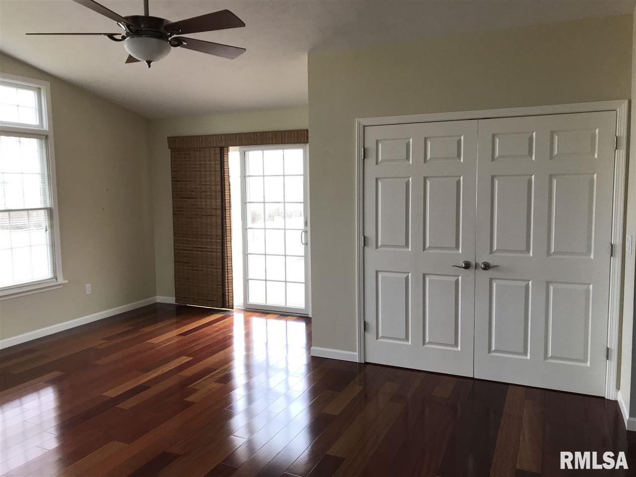 1410 Hampton Road Washington, IL 61571 - Photo 3 of 19 Gallery Image 3