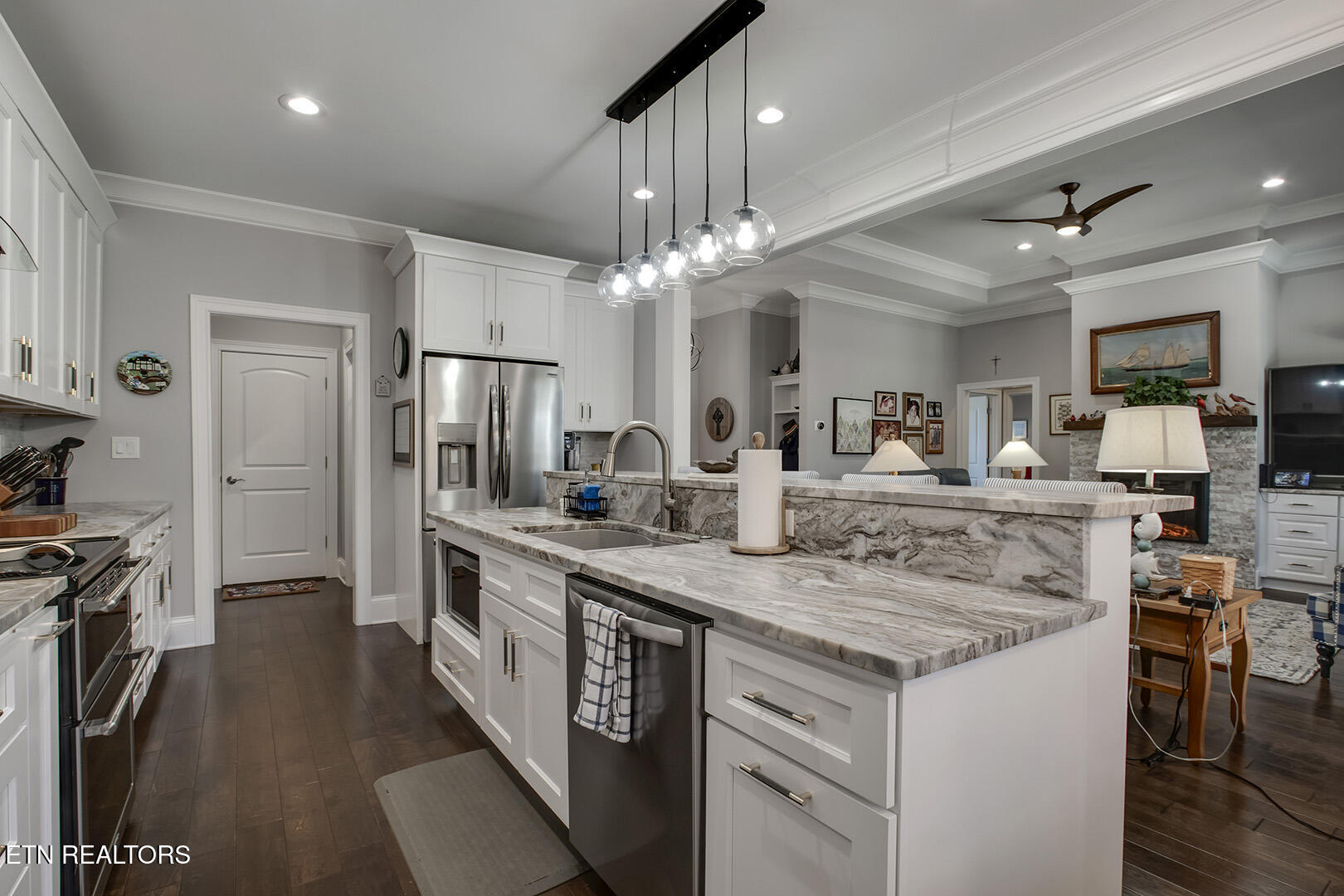 101 Inagehi Way Loudon, TN 37774 - Photo 11 of 46 11_101 Inagehi Way_Kitchen01