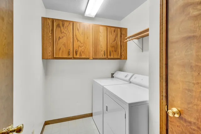 $365,000 | 3200 Thomas Trace, Columbus, IN 47203