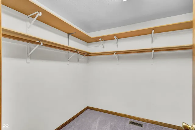 $365,000 | 3200 Thomas Trace, Columbus, IN 47203