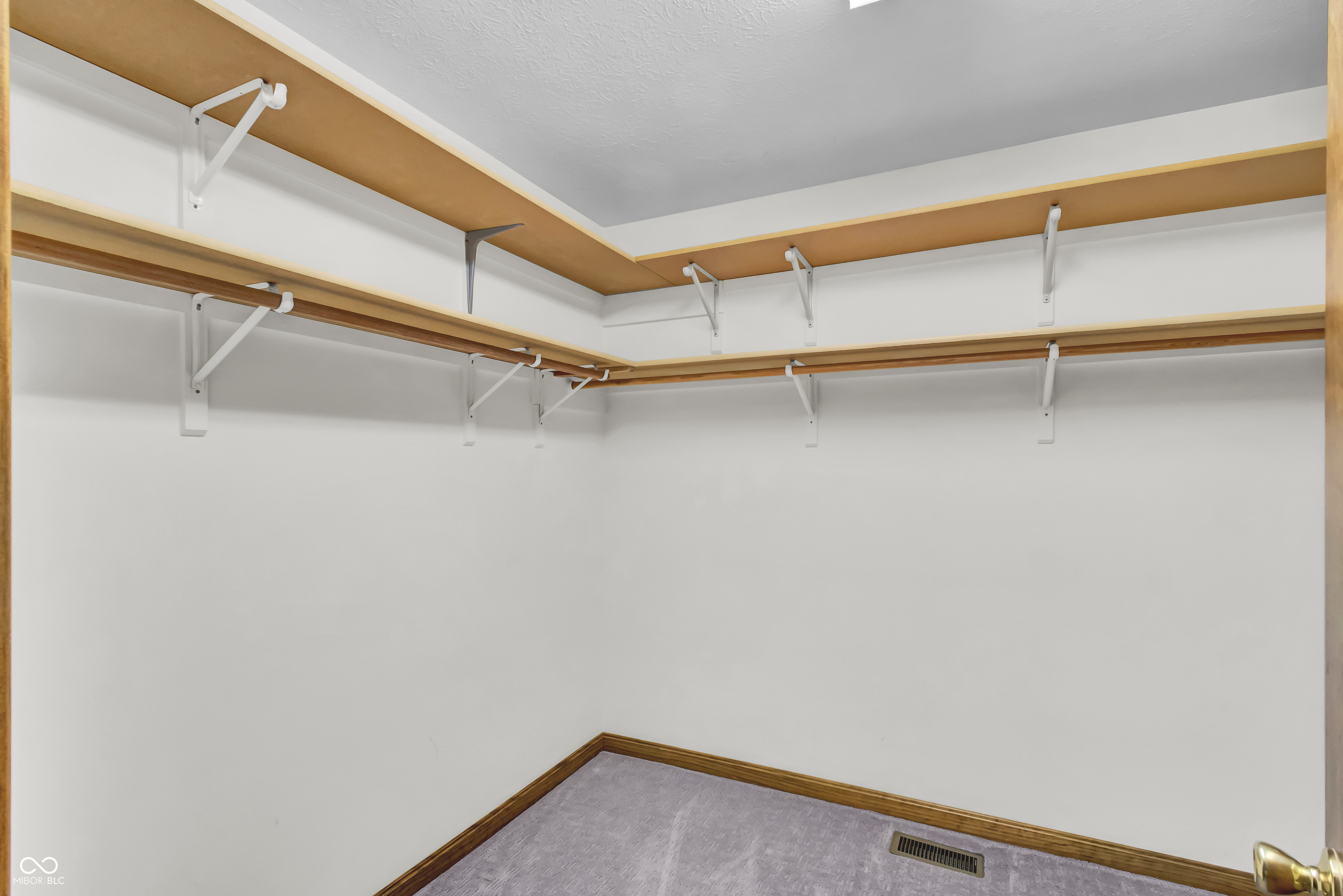 3200 Thomas Trace Columbus, IN 47203 - Photo 30 of 32