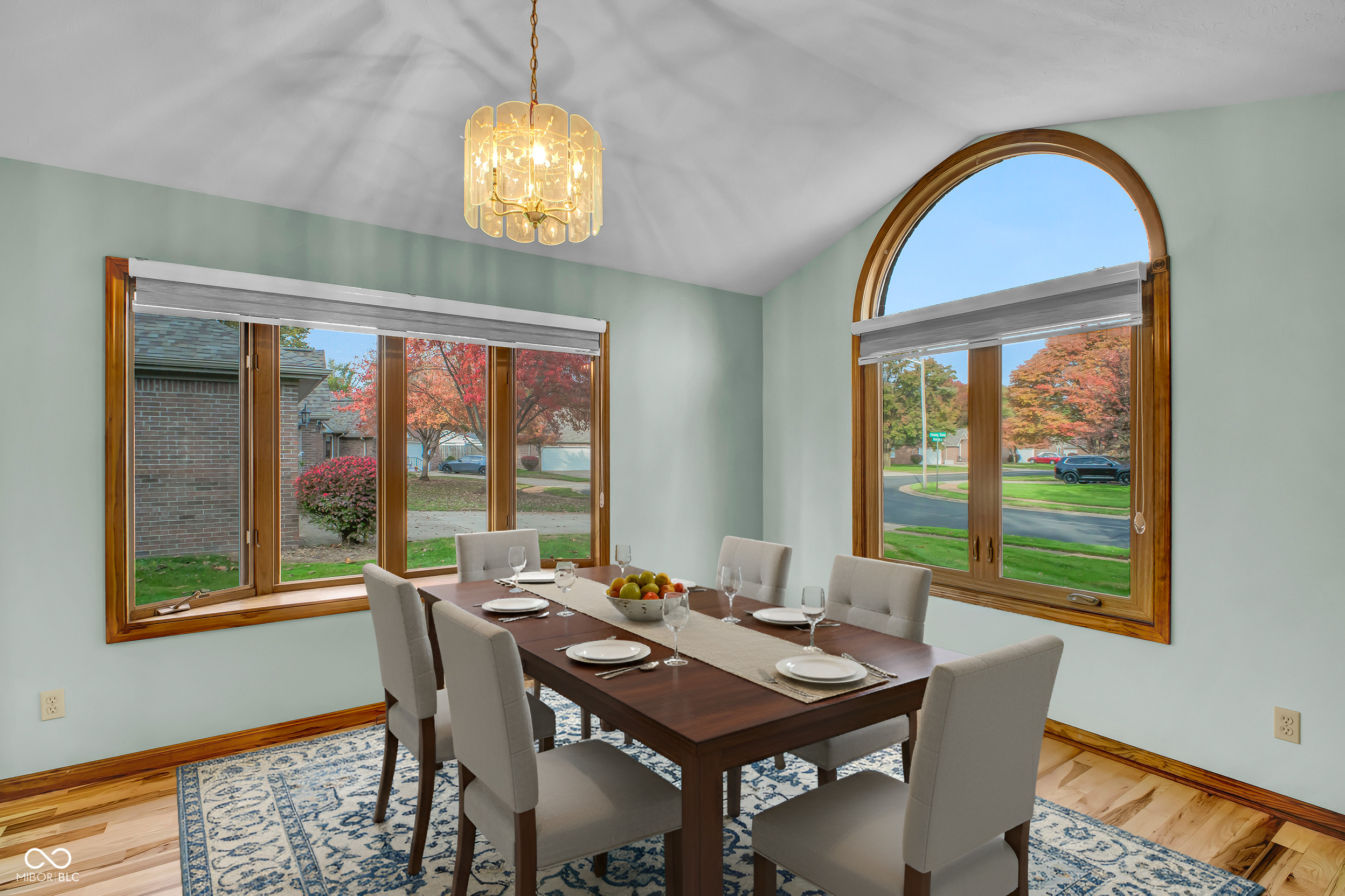 3200 Thomas Trace Columbus, IN 47203 - Photo 5 of 32