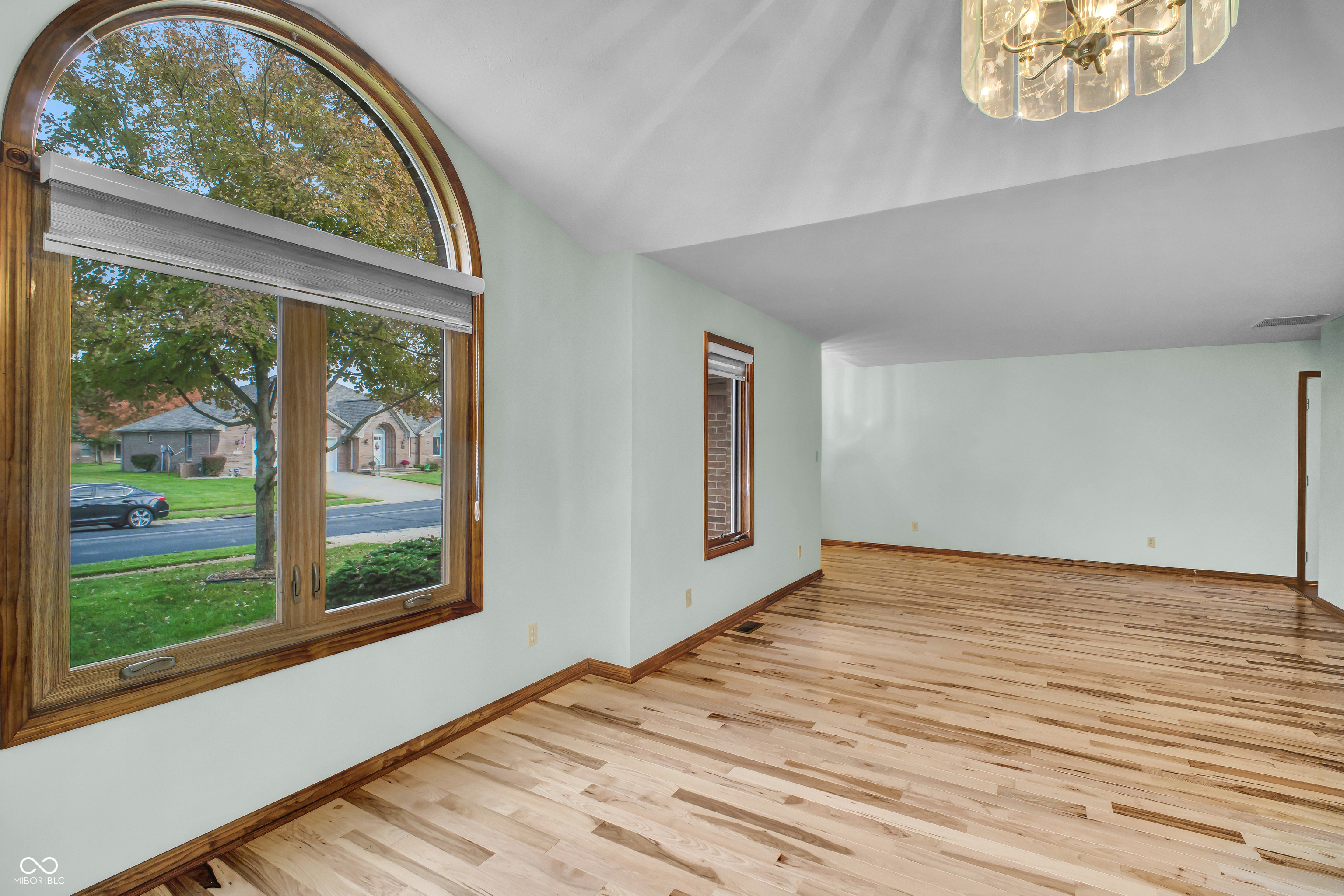 3200 Thomas Trace Columbus, IN 47203 - Photo 6 of 32