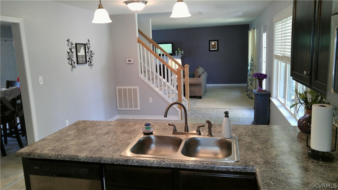 11519 Clay Ridge Drive Chesterfield, VA 23832 - Photo 8 of 27 Gallery Image 8