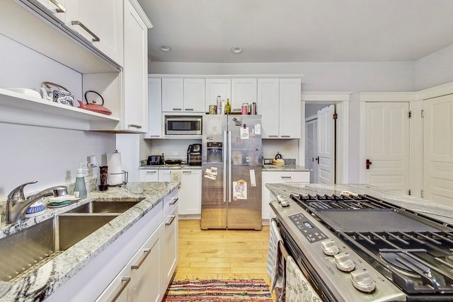 $1,475,000 | 2346 West Shakespeare Avenue, Chicago, IL 60647