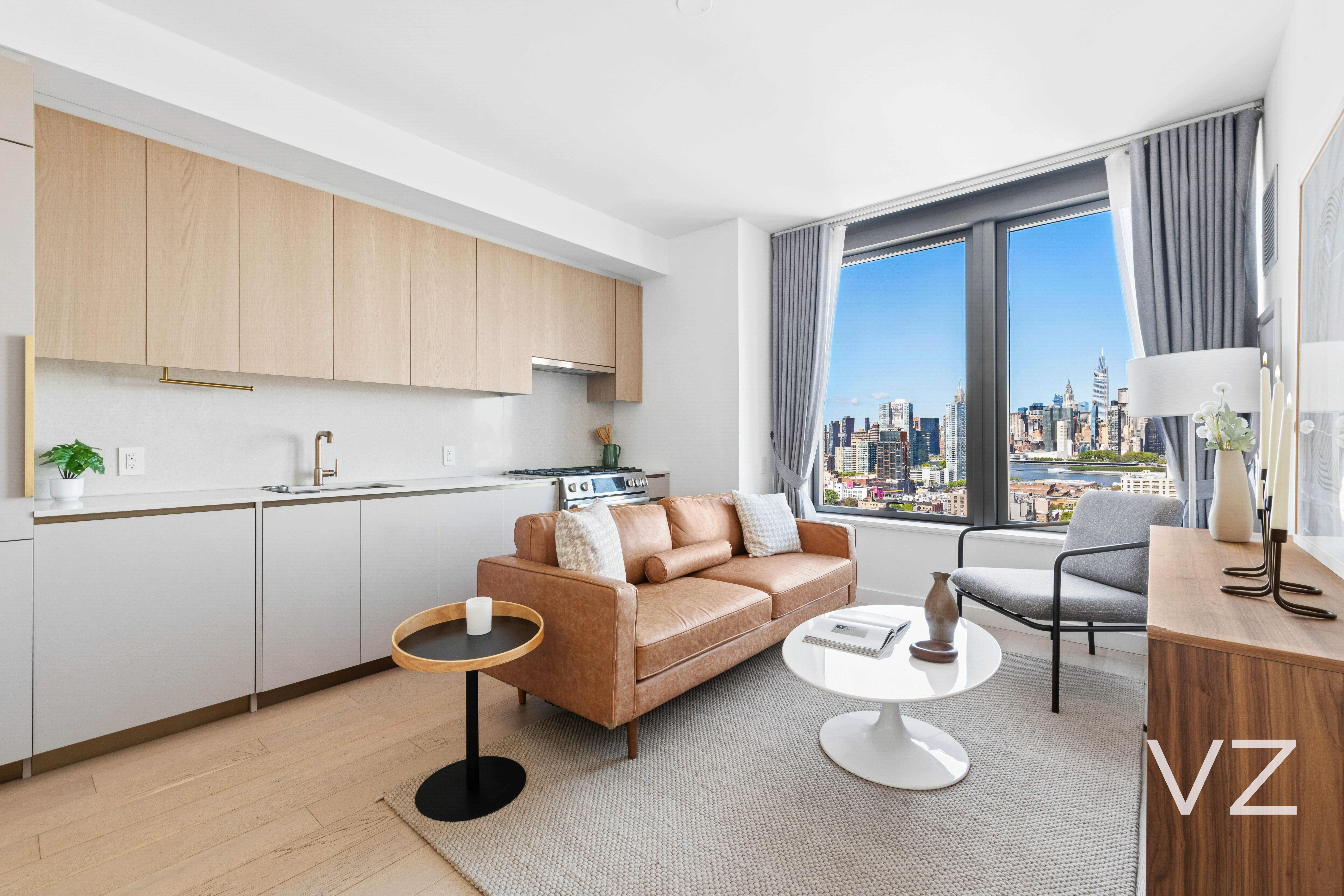 3 Court Square, Unit 2012 Queens, NY 11101 - Photo 2 of 14