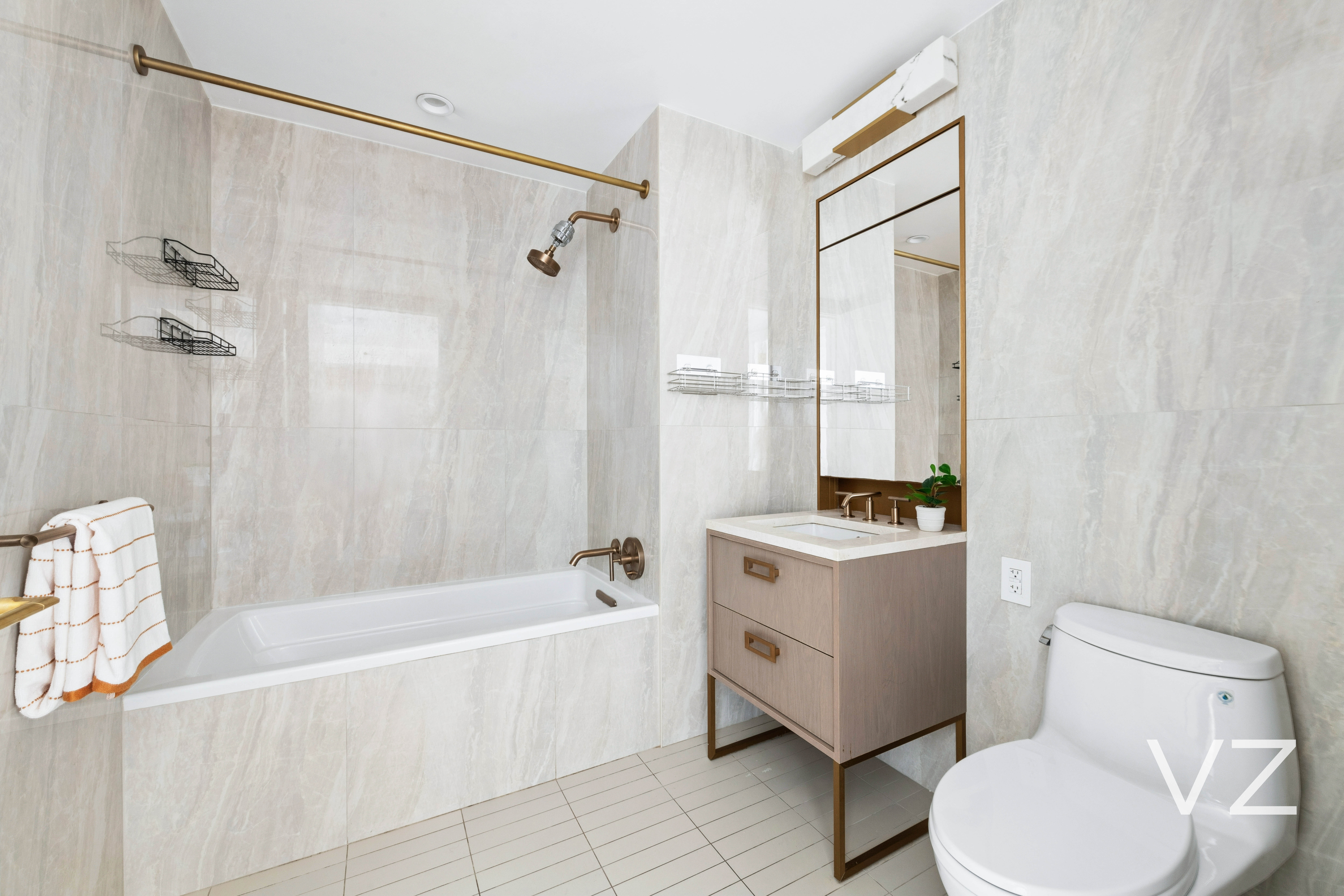 3 Court Square, Unit 2012 Queens, NY 11101 - Photo 5 of 14
