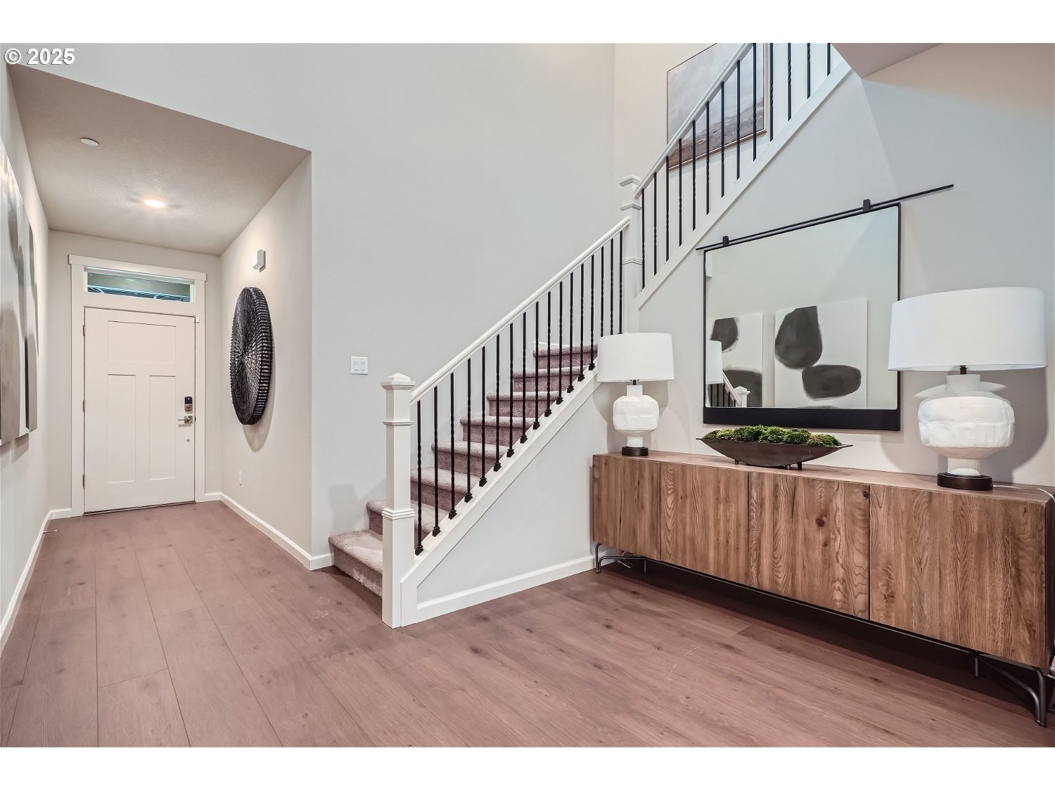 2600 South 6th Way Ridgefield, WA 98642 - Photo 4 of 33 a view of entryway with wooden floor