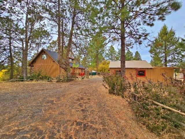 10608 Riveredge Place Klamath Falls, OR 97601 - Photo 10 of 28 10