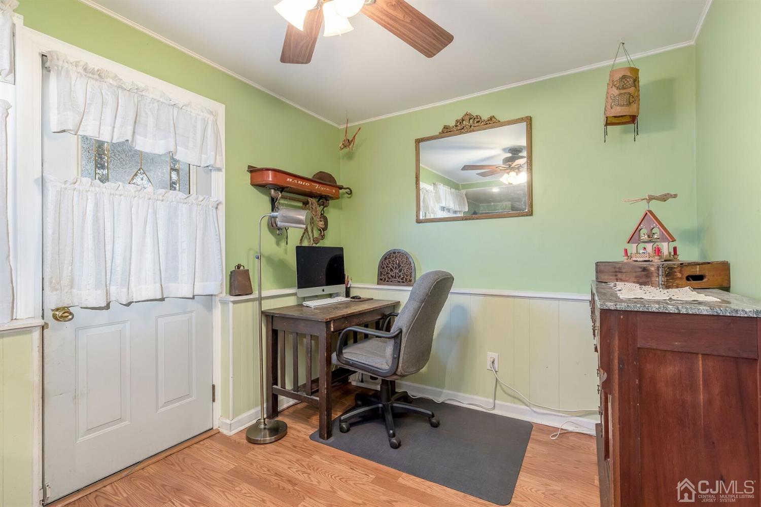 6 Leland Road Edison, NJ 08817 - Photo 22 of 38 Gallery Image 22