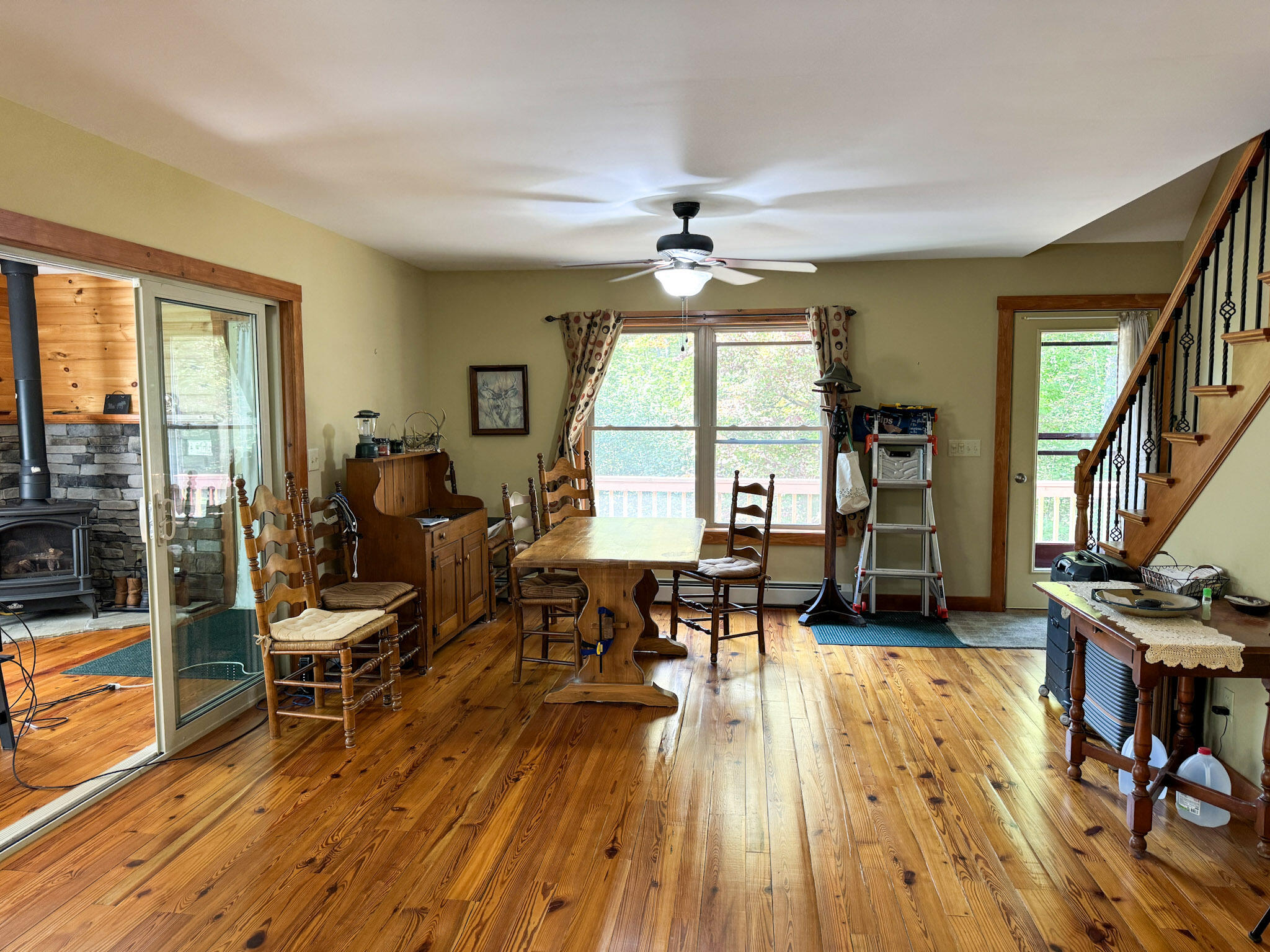 1117 North Chester Road Lincoln, ME 04457 - Photo 11 of 23 10
