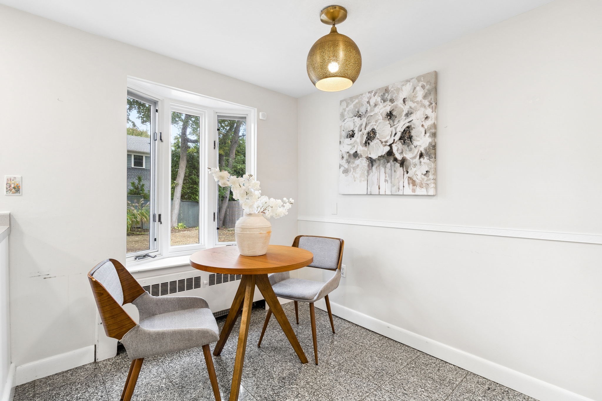 17 Woodhaven Road Newton, MA 02468 - Photo 10 of 28 Gallery Image 10