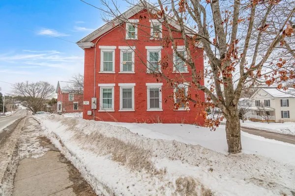 $453,900 | 1116 Main Street, Fairfax, VT 05454